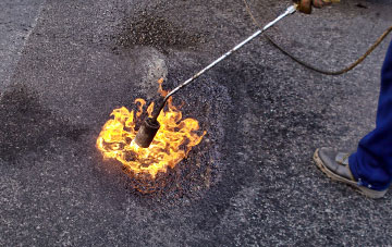 Tilford Reeds flat roofing repairs